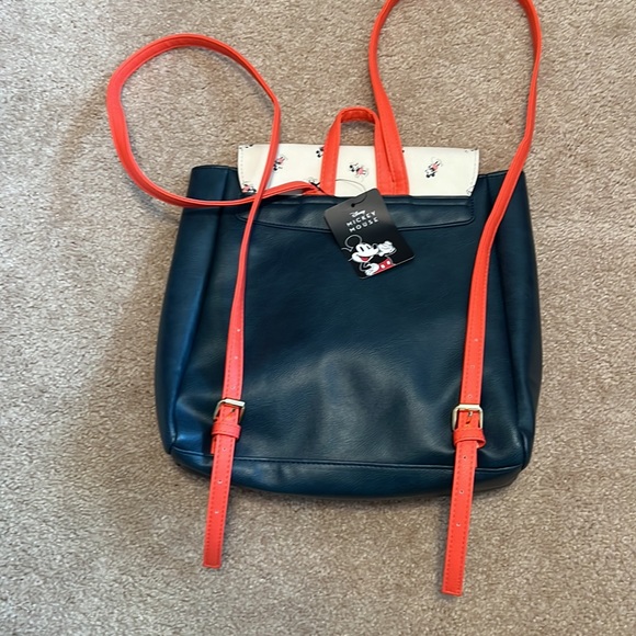 Mickey Mouse Adjustable backpack - Picture 2 of 6